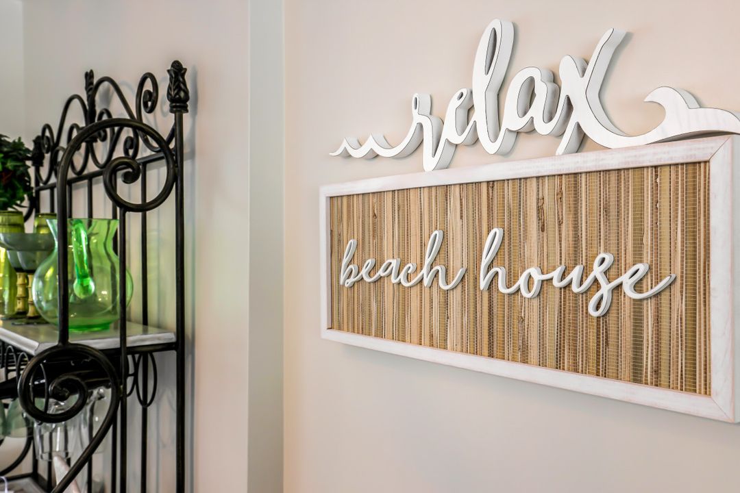 4459 Parrot Ave, Naples, FL 34104