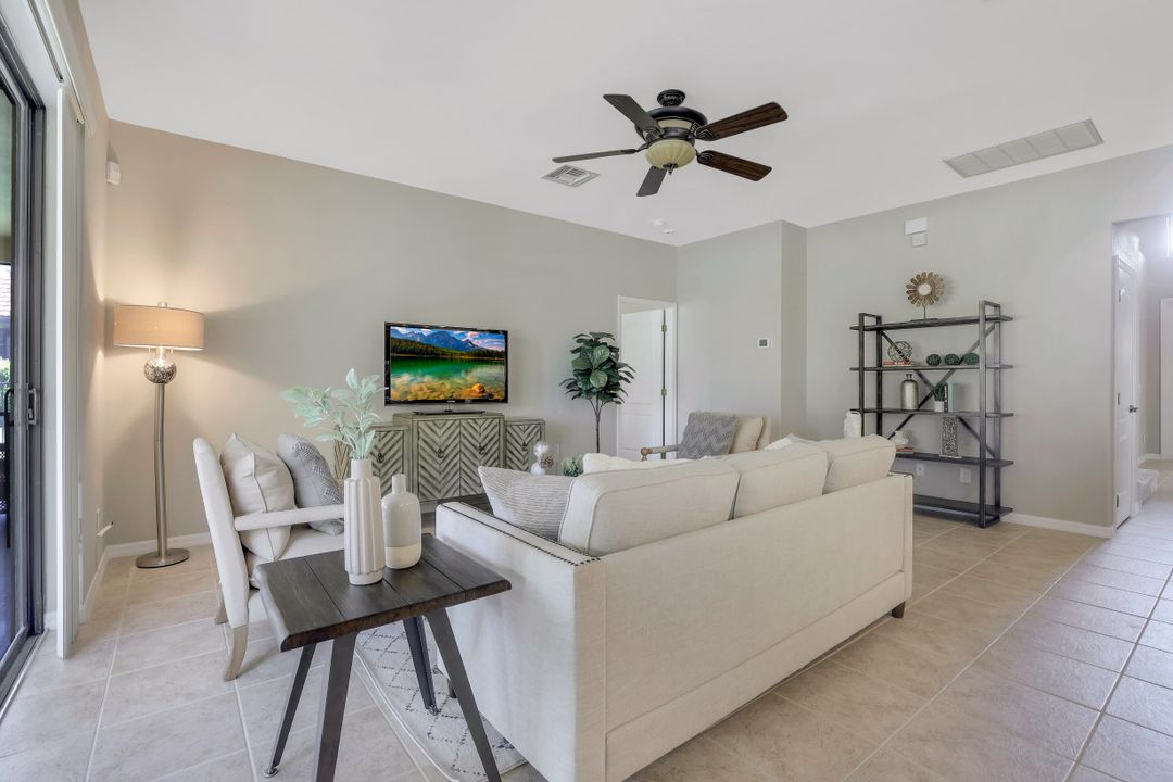 12494 Country Day Cir, Fort Myers, FL 33913