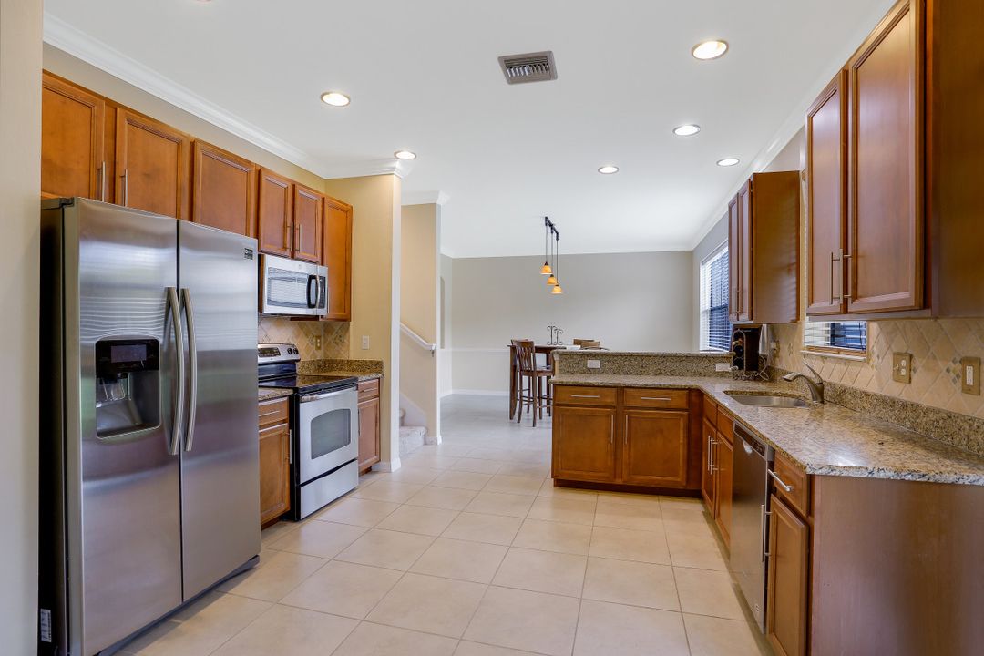 10007 Via San Marco Loop, Fort Myers, FL 33905