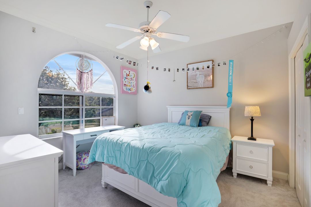 25251 Bay Cedar Dr, Bonita Springs, FL 34134