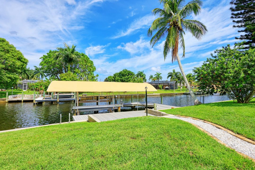 5337 Mikado Ct, Cape Coral, FL 33904