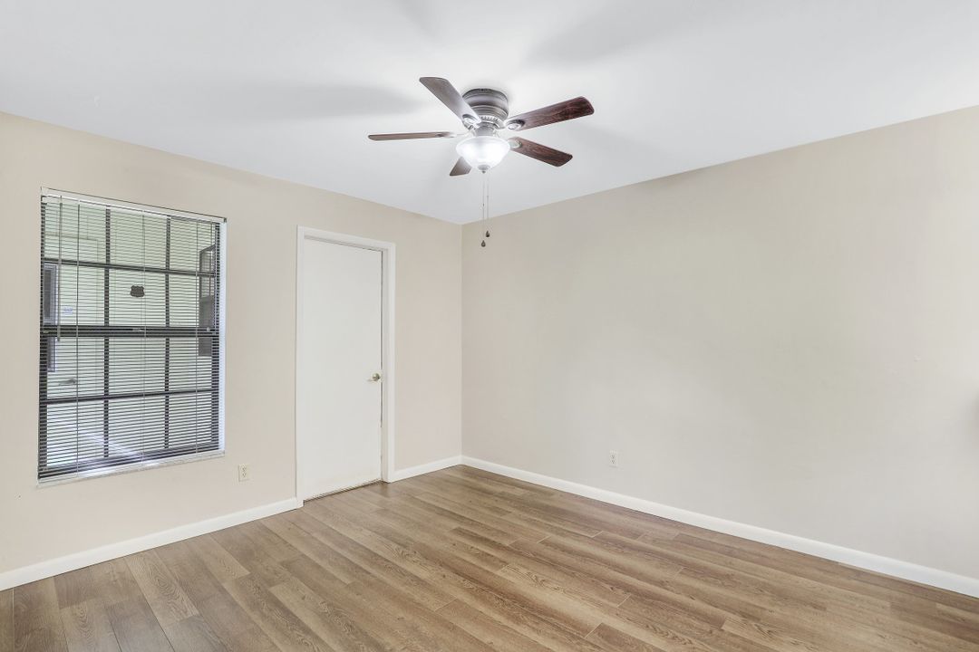 127 Forest Lakes Blvd, Naples, FL 34105