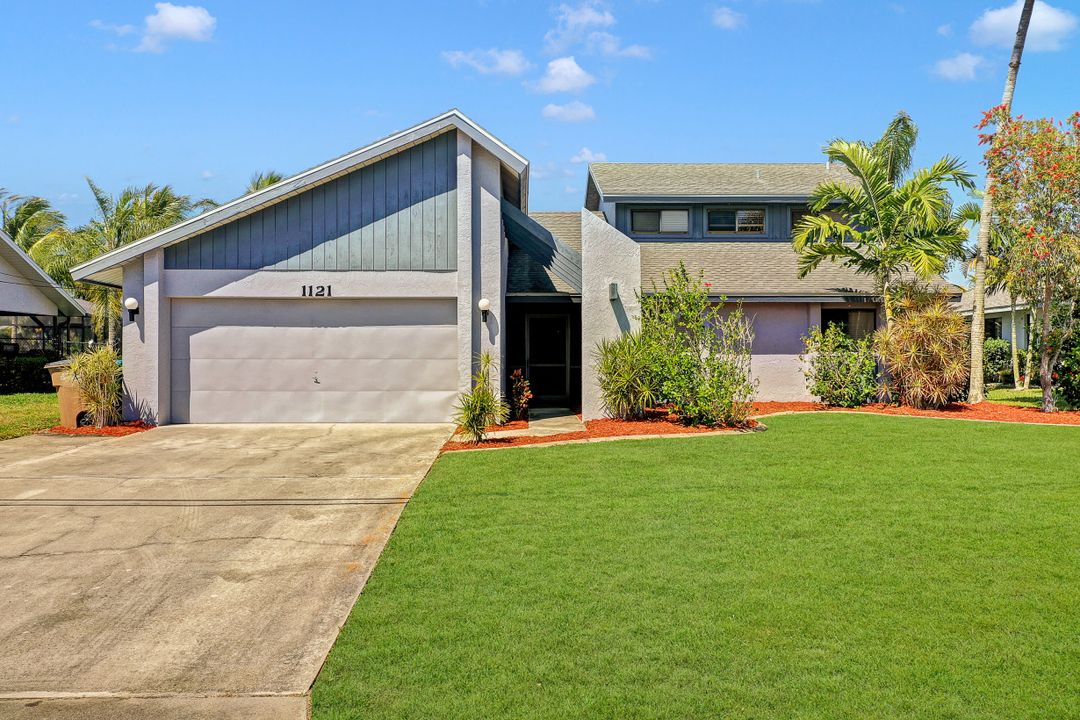 1121 SE 21st St, Cape Coral, FL 33990