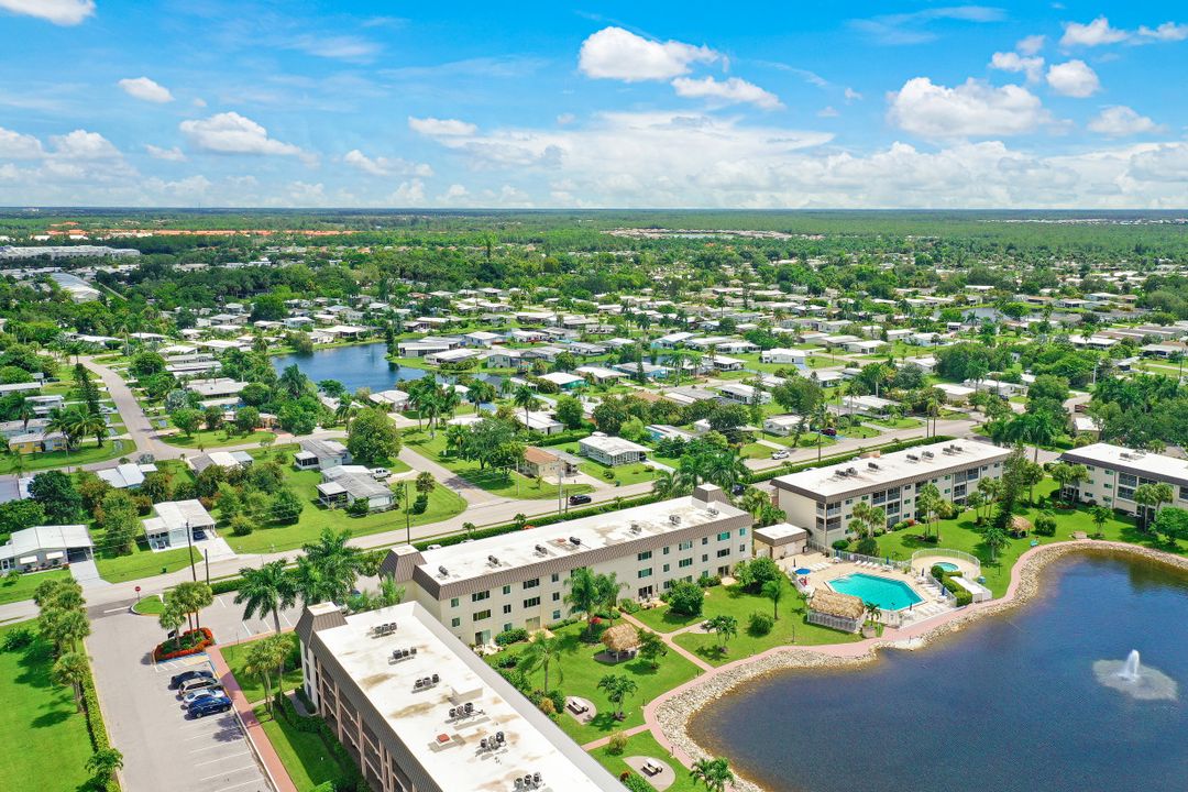 1010 Manatee Rd #B201, Naples, FL 34114