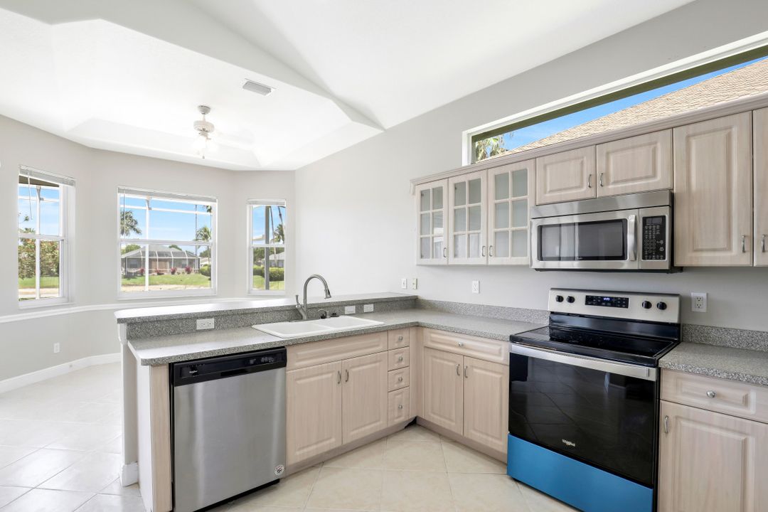 8039 Tauren Ct, Naples, FL 34119