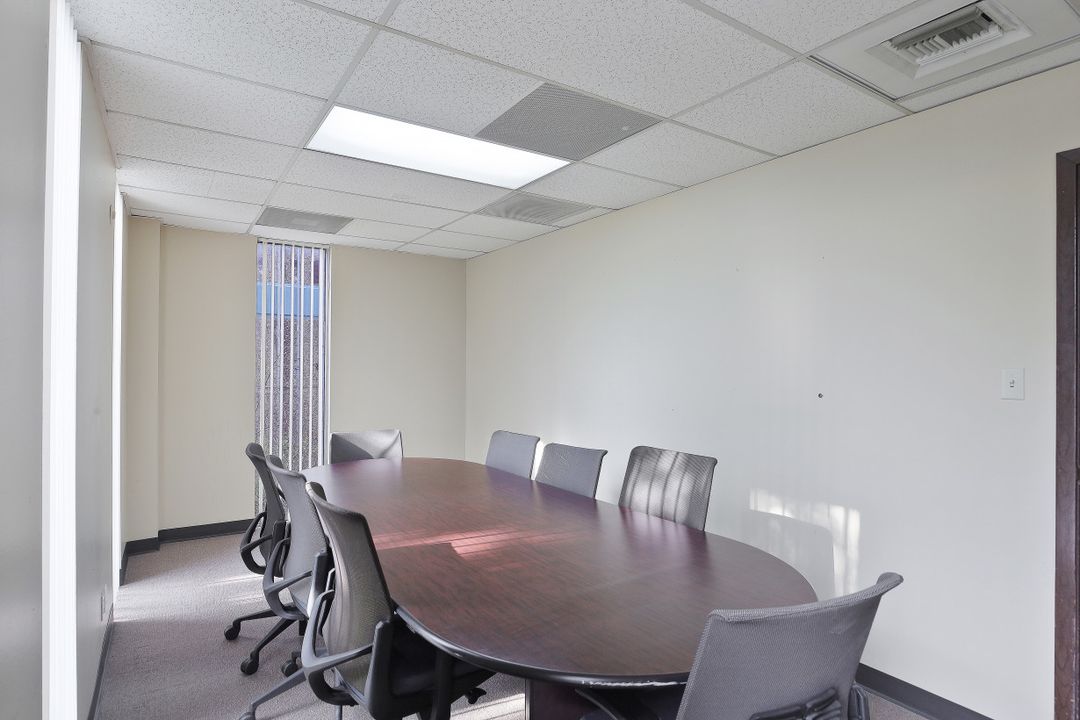 4625 North Fwy, Houston, TX 77022