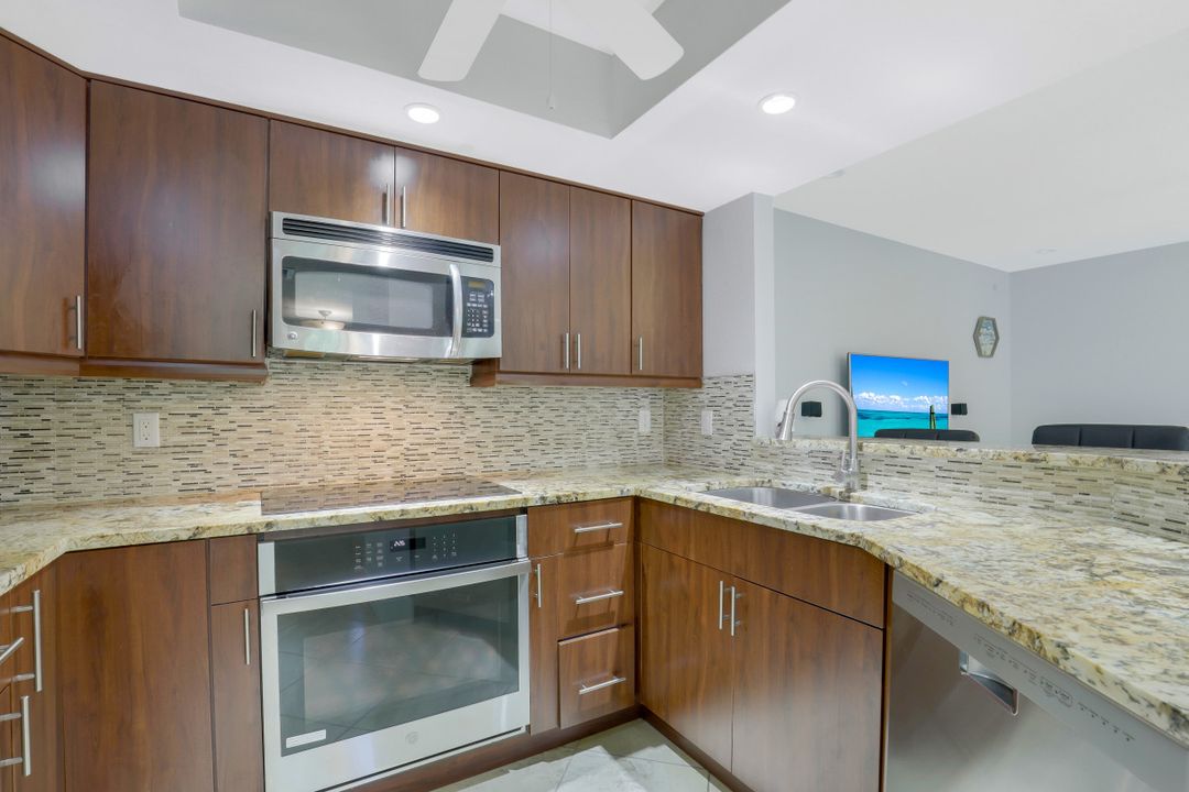 3130 Seasons Way #411, Estero, FL 33928