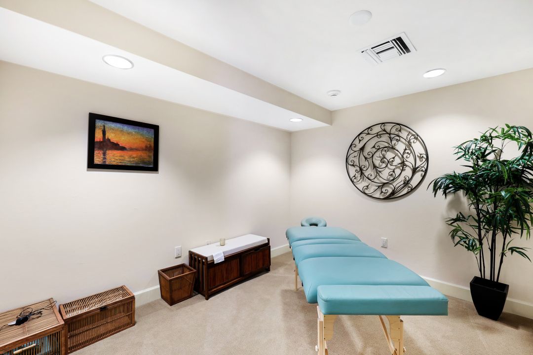 4029 SE 20th Pl #102, Cape Coral, FL 33904