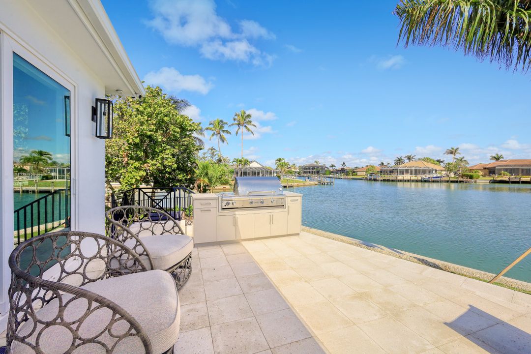 1250 Spanish Ct, Marco Island, FL 34145