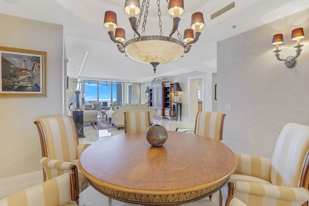 970 Cape Marco Dr #1607, Marco Island, FL 34145