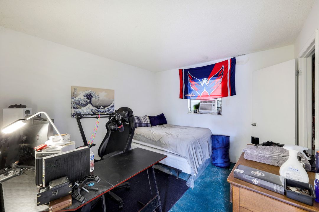 3400 Canal St, Naples, FL 34112