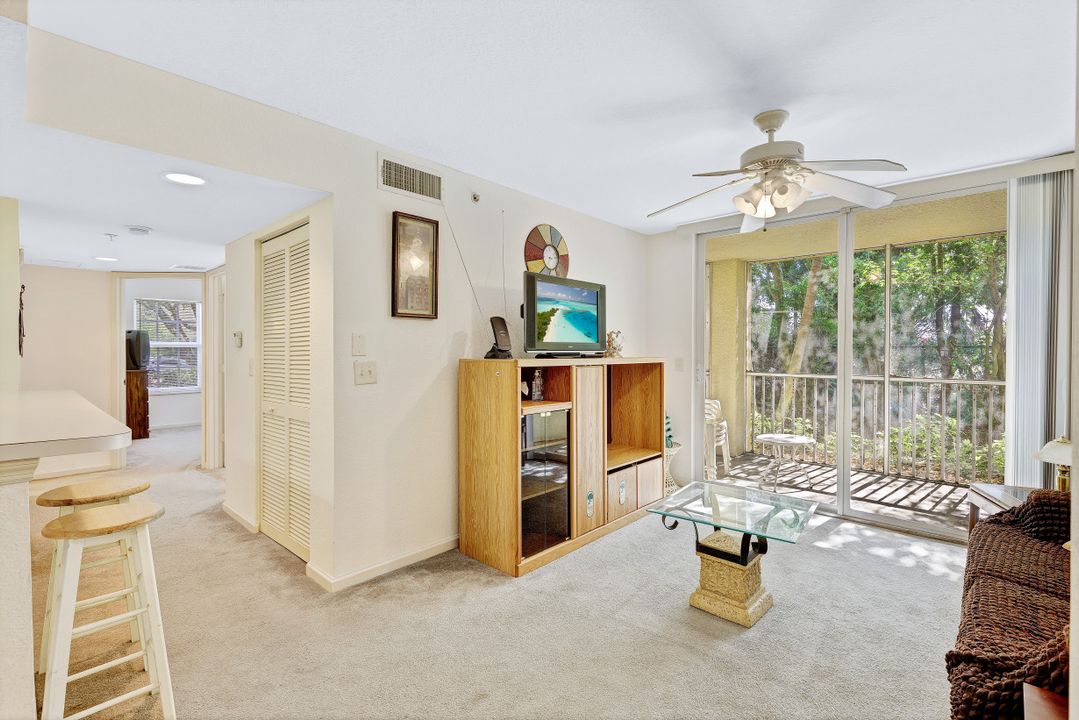 4122 Residence Drive #102, Fort Myers, FL 33901