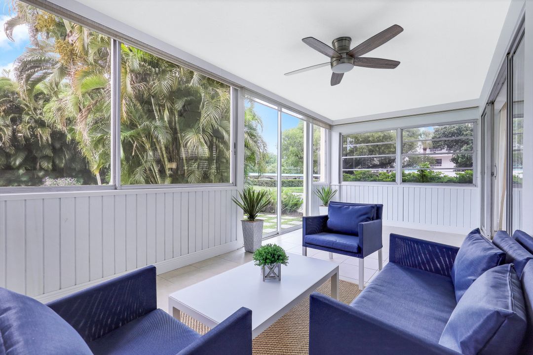 820 Ketch Dr #1, Naples, FL 34103