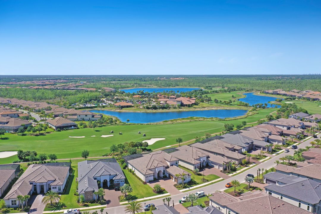 9328 Tulipano Ter, Naples, FL 34119