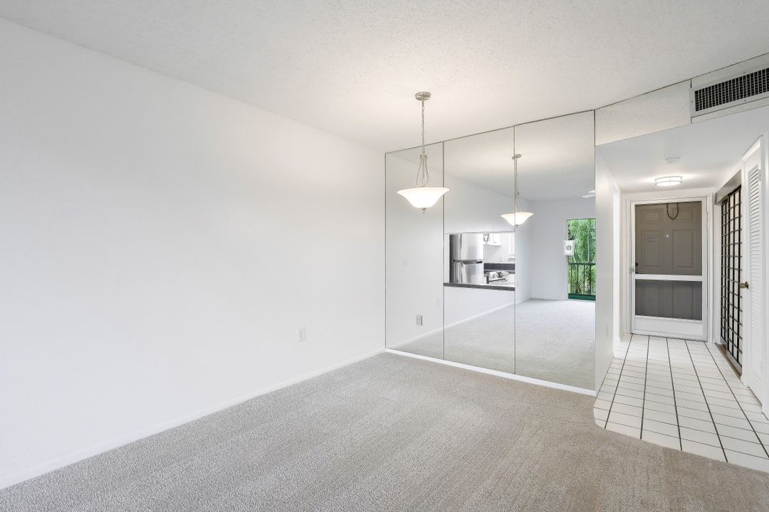 200 Turtle Lake Ct #303, Naples, FL 34105