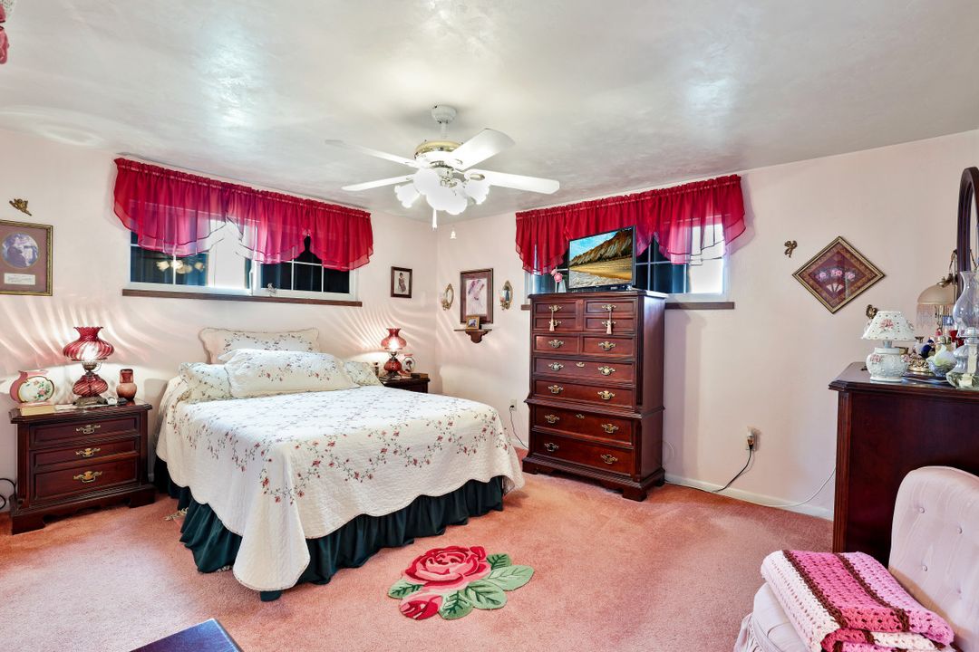 6630 Carmelita Dr, Fort Myers, FL 33905