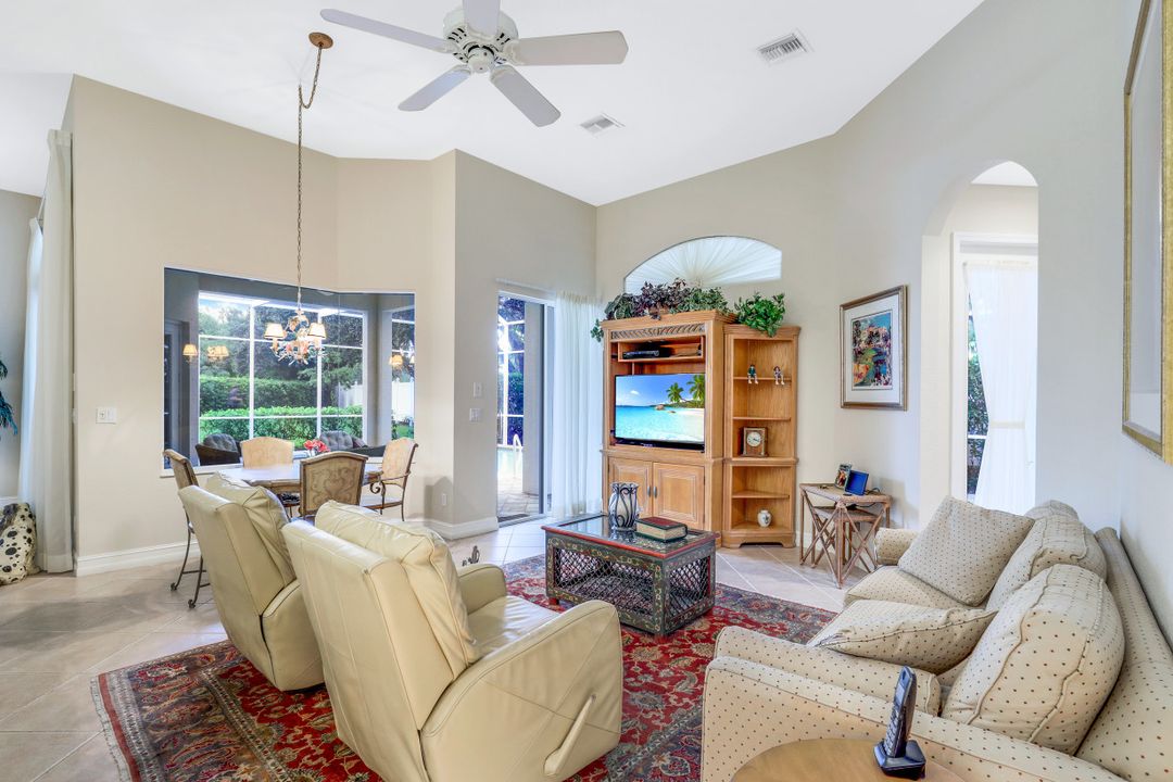 1514 Serenity Cir, Naples, FL 34110