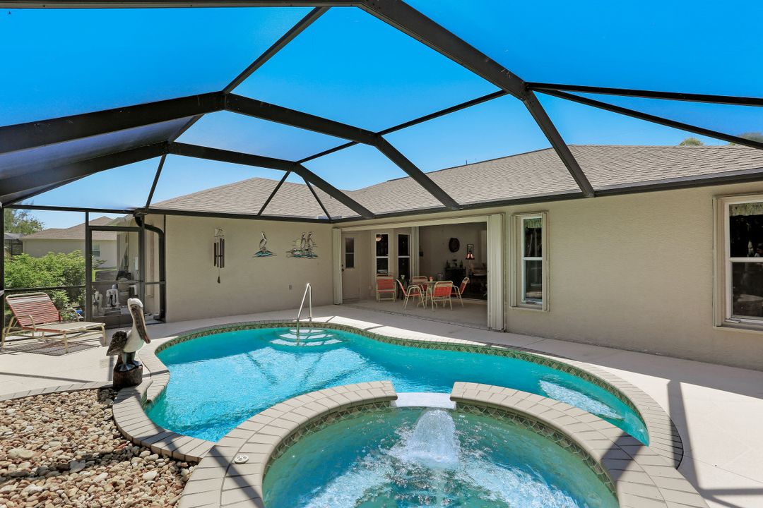 3517 SW 3rd Terrace, Cape Coral, FL 33991