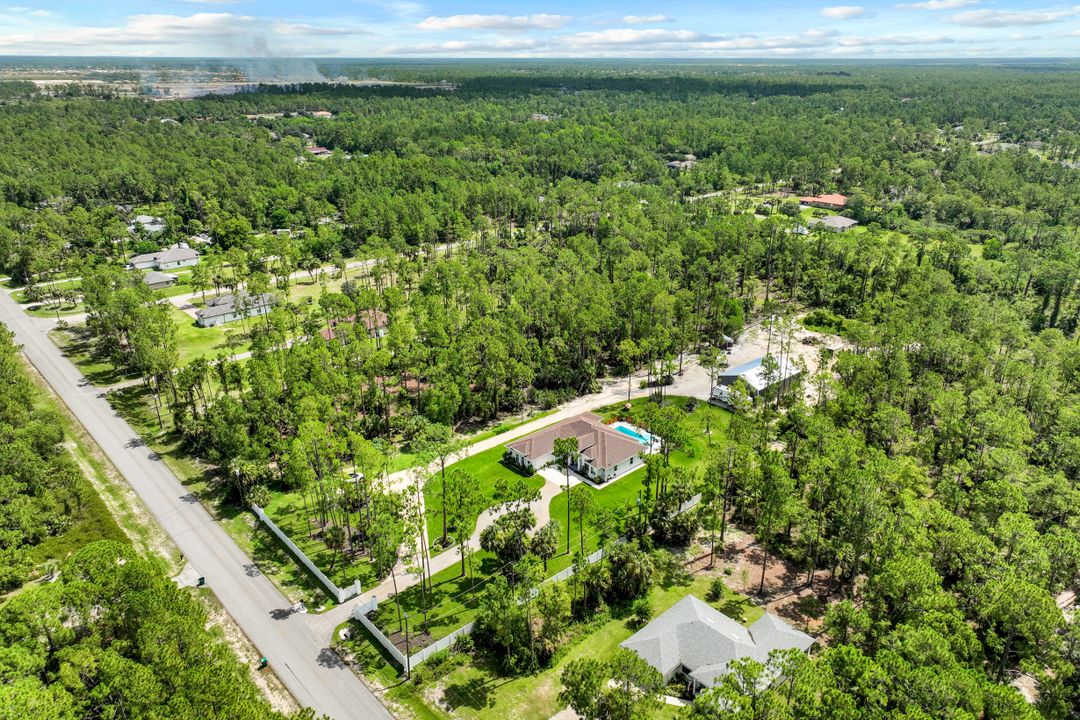 2112 16th St NE, Naples, FL 34120