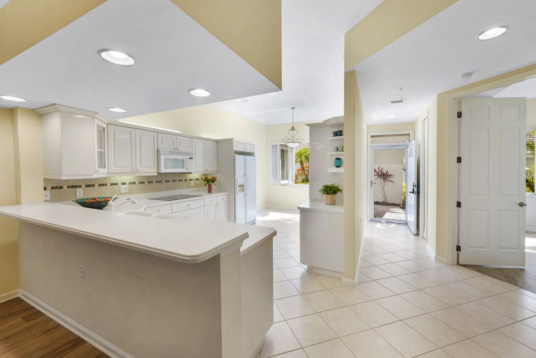 14565 Red Fox Run #611, Naples, FL 34110