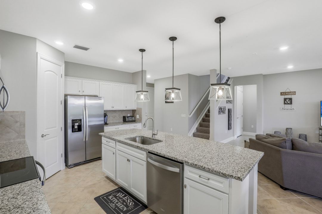 17302 Ashcomb Way, Estero, FL 33928