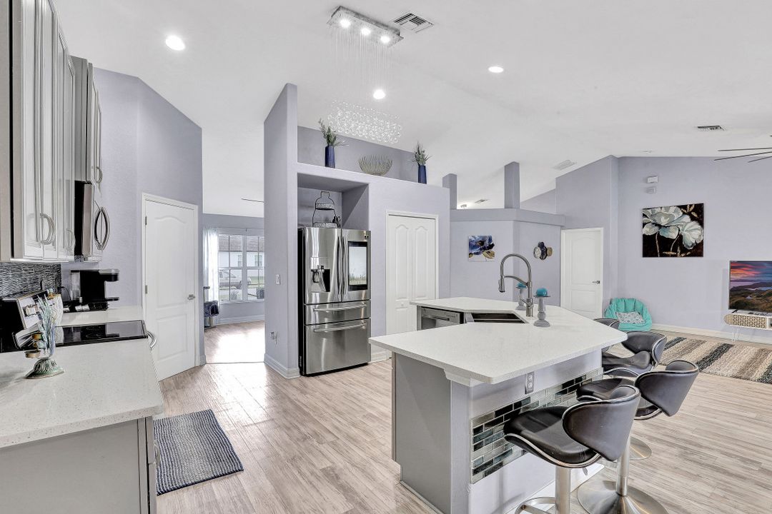 1905 SW 51st Terrace, Cape Coral, FL 33914