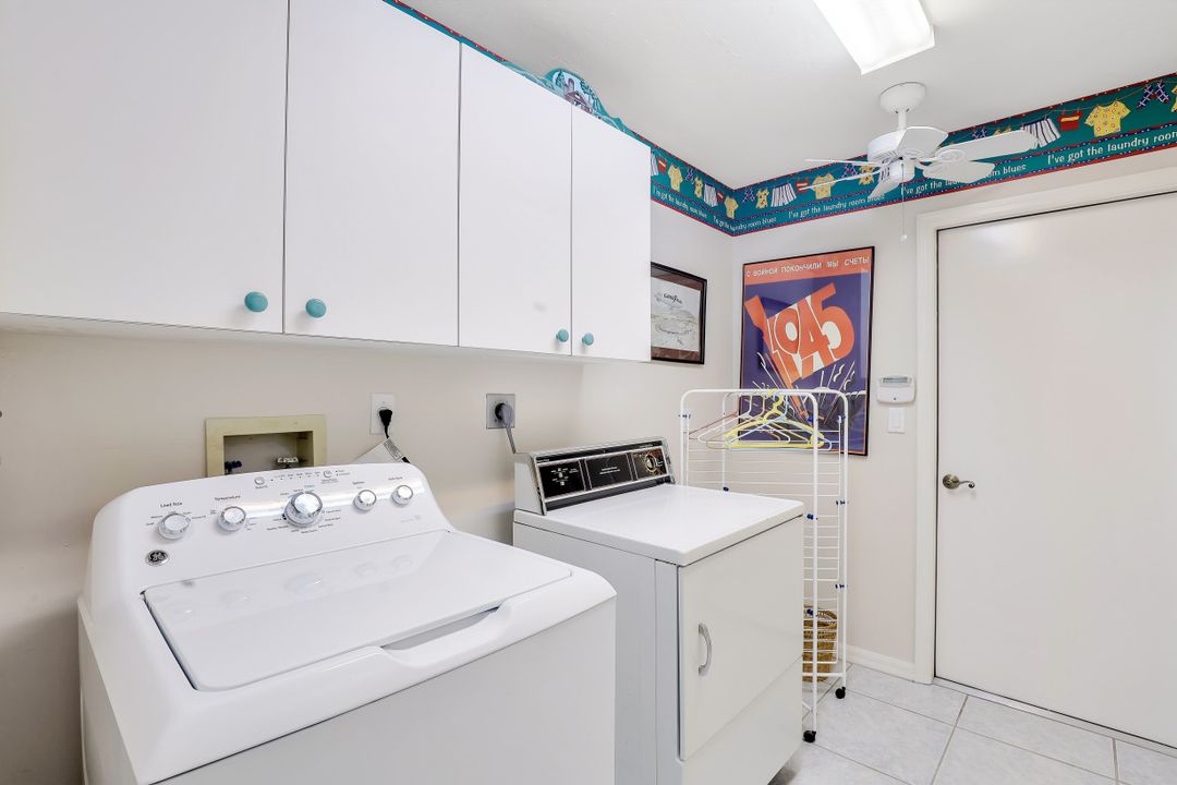 1223 Rosepetal Ln, Naples, FL 34105