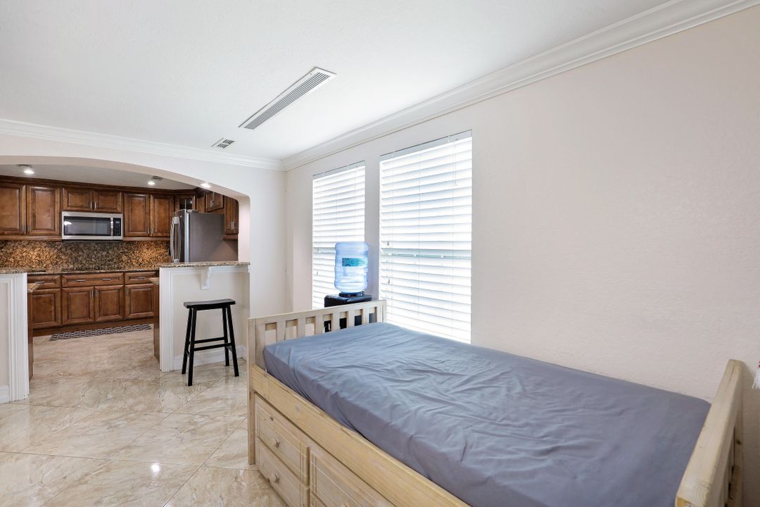 3505 20th St SW, Lehigh Acres, FL 33976