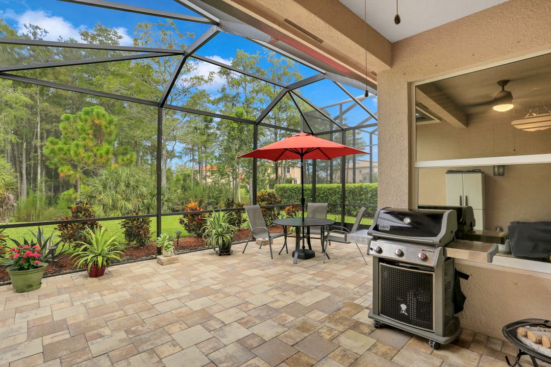 11222 Yellow Poplar Dr, Fort Myers, FL 33913