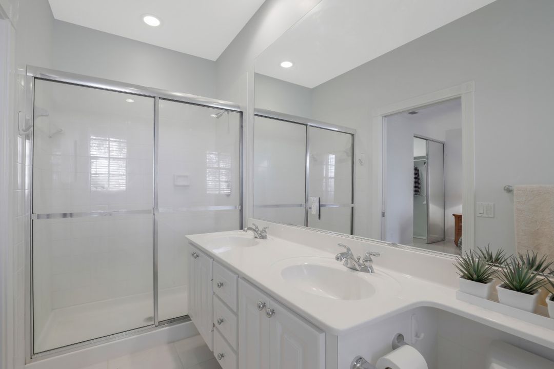 14662 Escalante Way, Bonita Springs, FL 34135