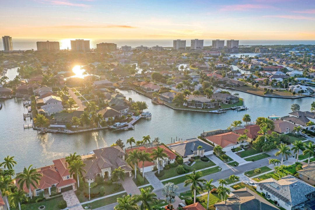 268 Edgewater Ct, Marco Island, FL 34145