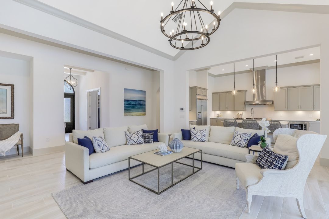 3232 Tavolara Ln, Naples, FL 34114