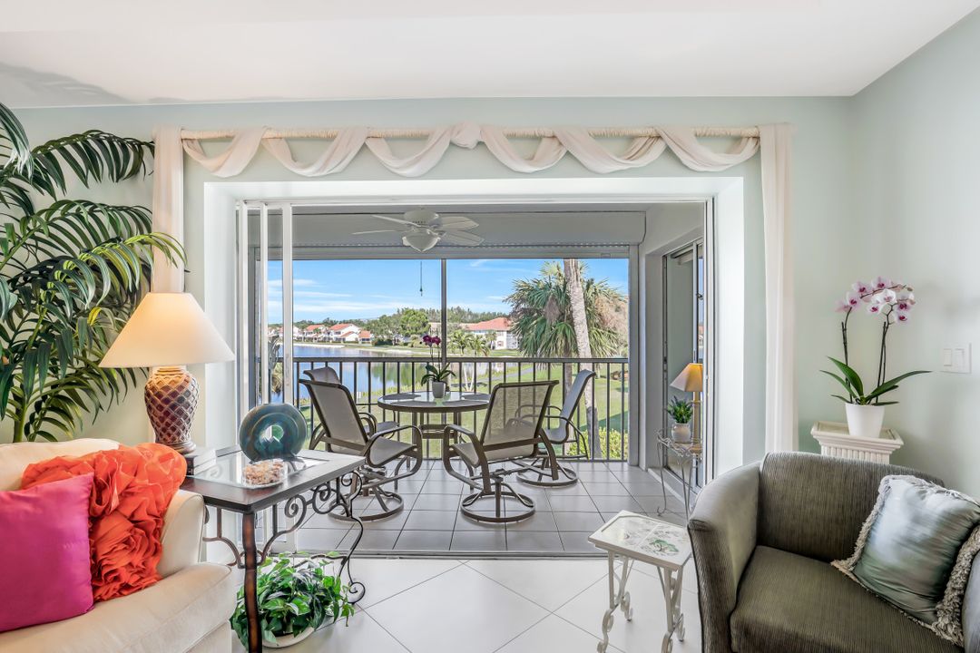 505 Mardel Dr #112, Naples, FL 34104