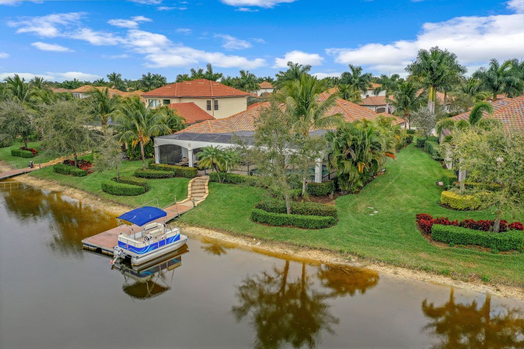 3400 Runaway Ln, Naples, FL 34114