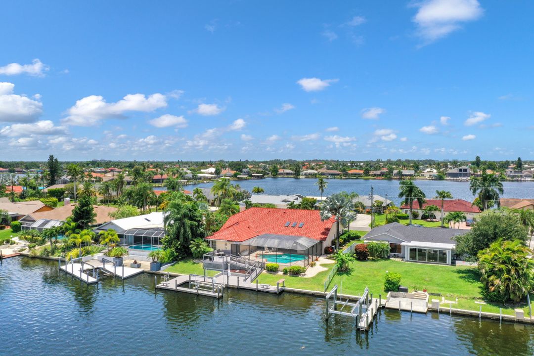 625 SW 49th Ln, Cape Coral, FL 33914