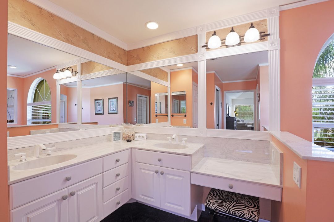 951 Olive Ct, Marco Island, FL 34145