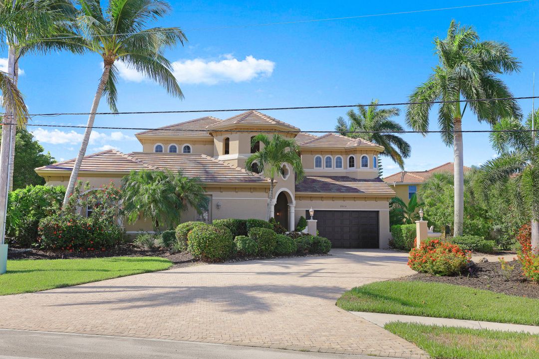 2604 Cape Coral Pkwy W, Cape Coral, FL 33914
