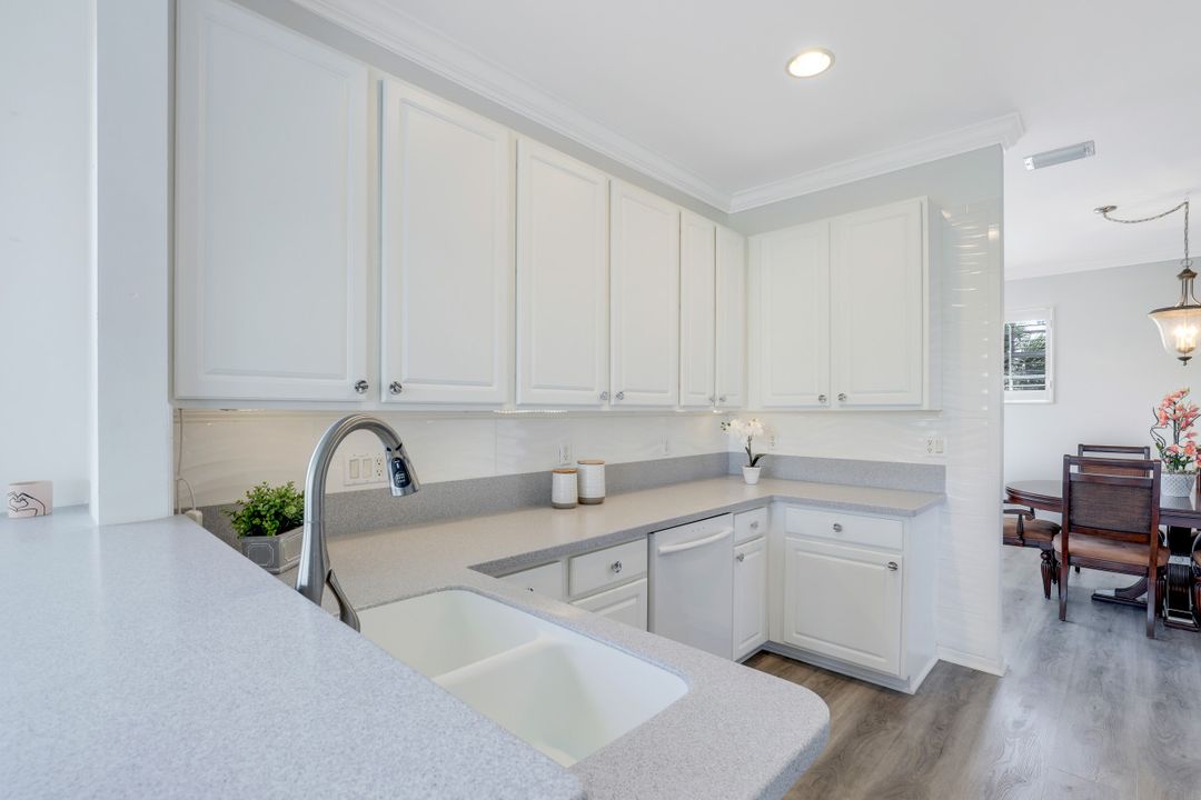 3910 Loblolly Bay Dr #3-202, Naples, FL 34114