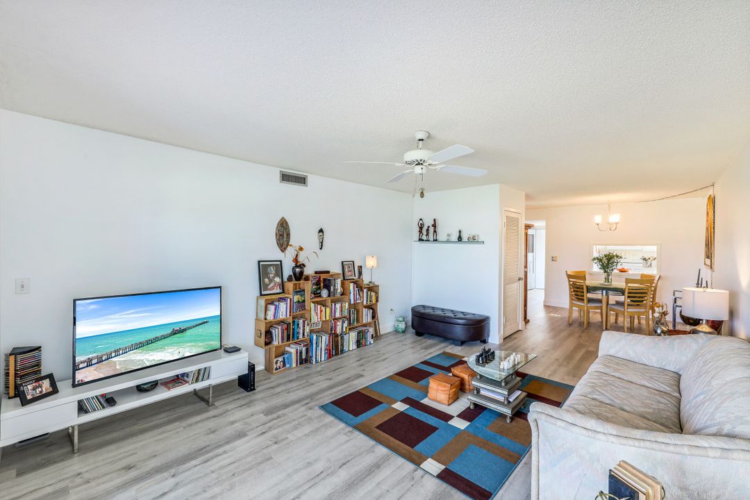 315 St Andrews Blvd #A21, Naples, FL 34113