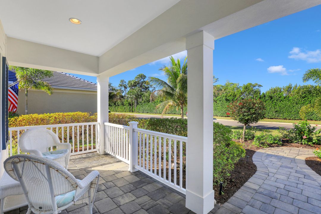 19874 Coconut Harbor Cir, Fort Myers, FL 33908