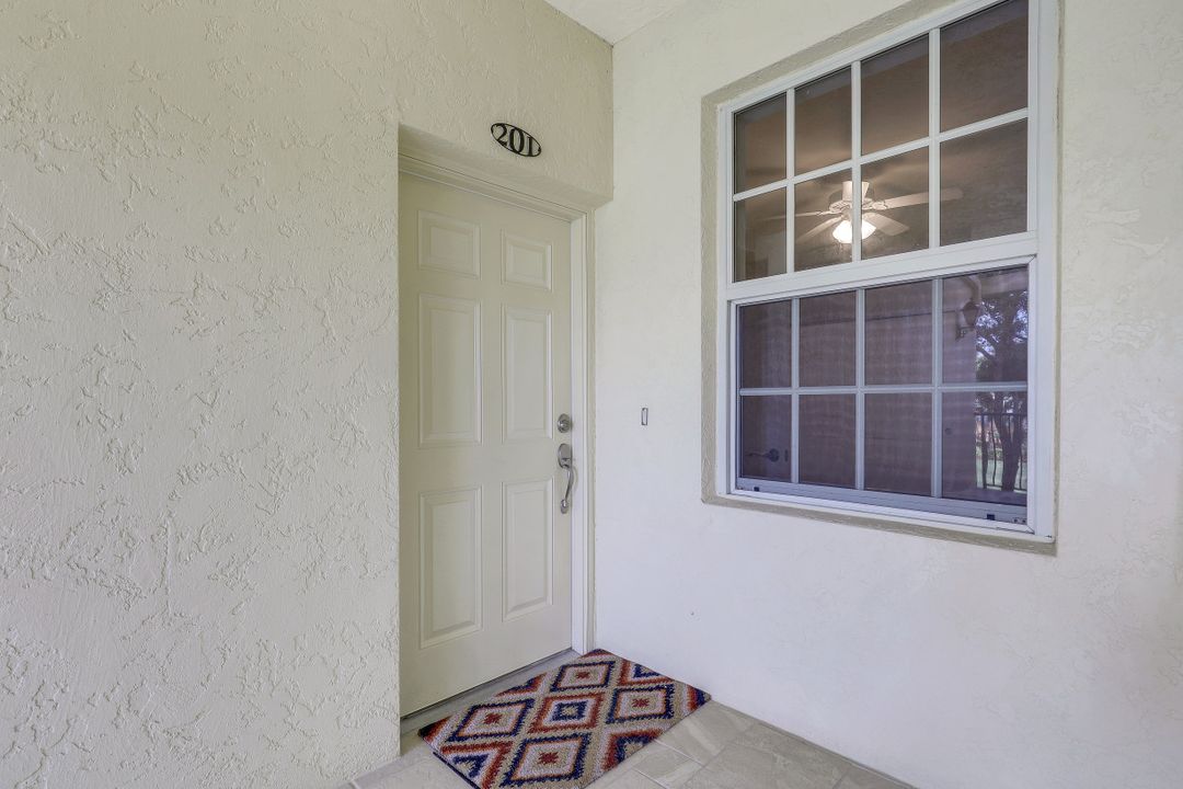 8573 Via Garibaldi Cir, Estero, FL 33928