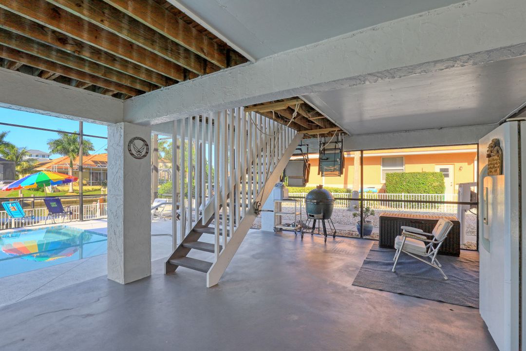 1672 Barbarosa Ct, Marco Island, FL 34145