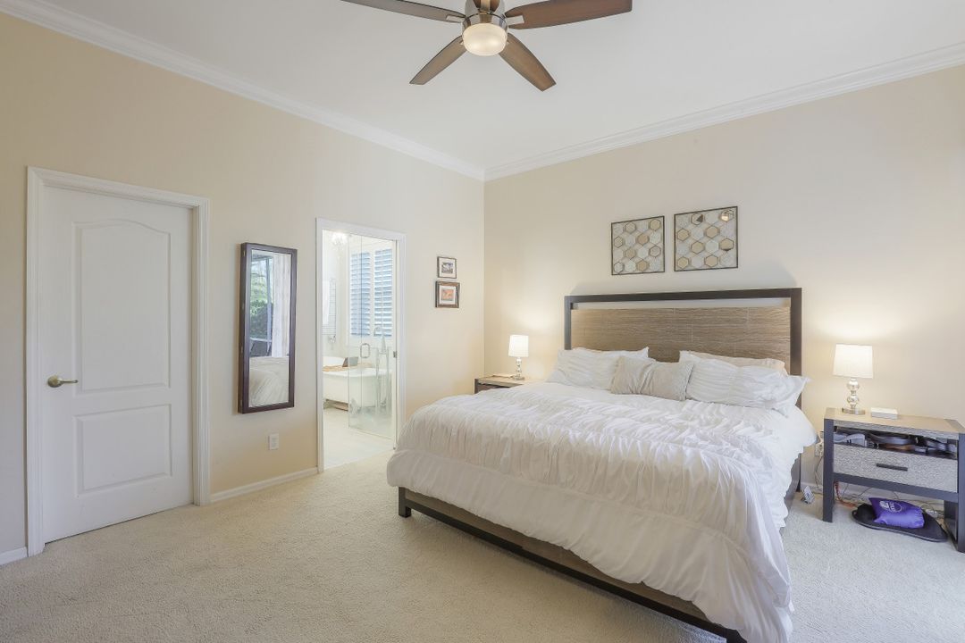 11588 Aron Ct, Estero, FL 33928