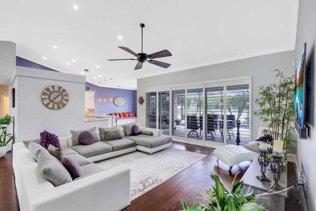 8172 Lowbank Dr, Naples, FL 34109