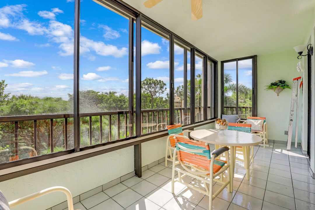 6500 Valen Way #402, Naples, FL 34108