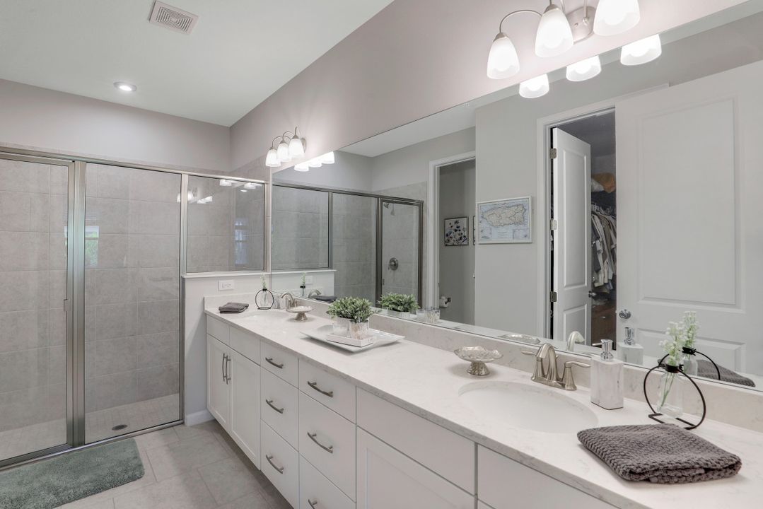 4659 Arboretum Cir #103, Naples, FL 34112