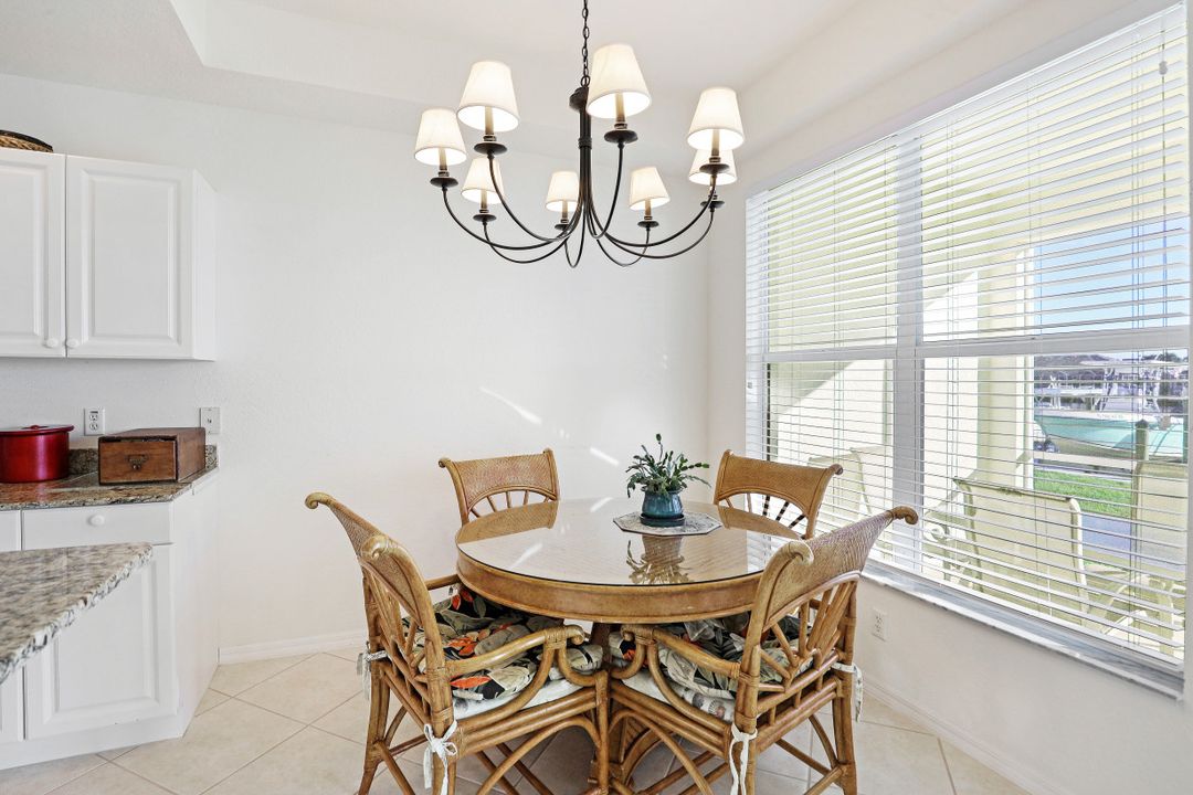 370 Stella Maris Dr N #2503, Naples, FL 34114