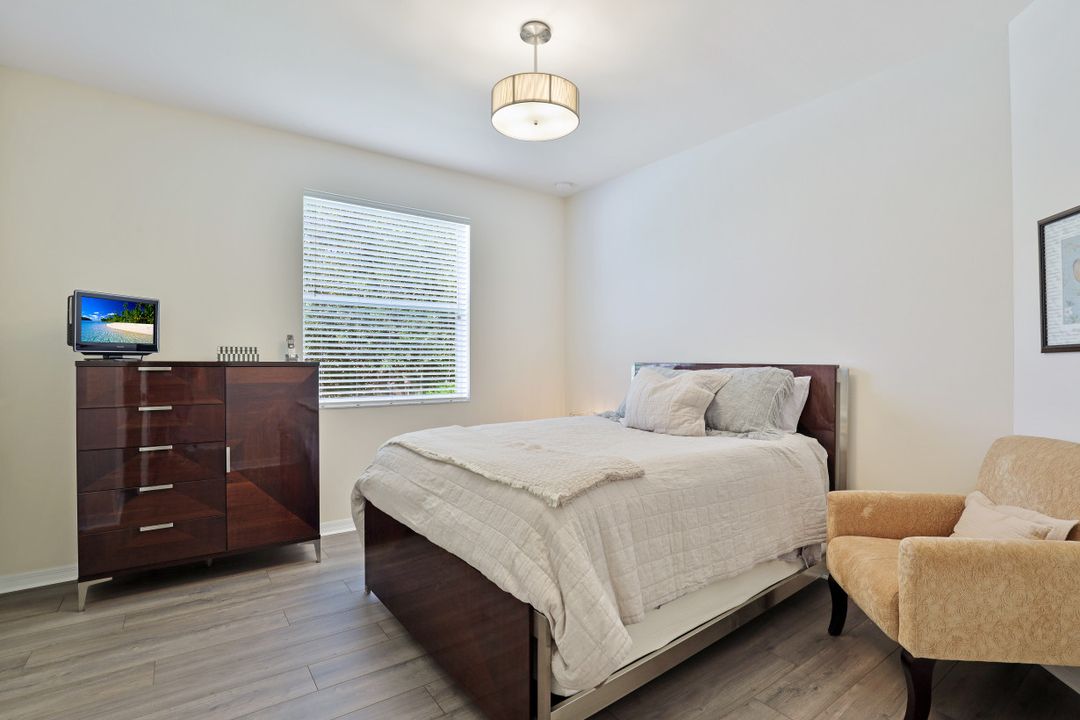 10100 N Golden Elm Dr, Estero, FL 33928