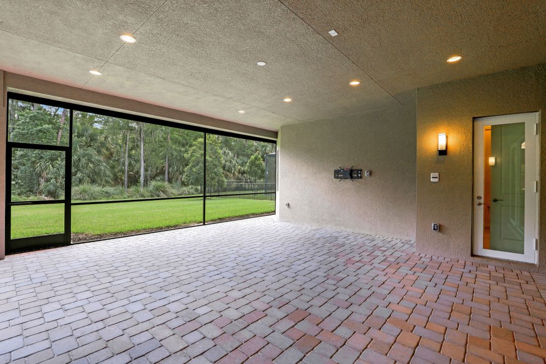 28613 Sicily Loop, Bonita Springs, FL 34135