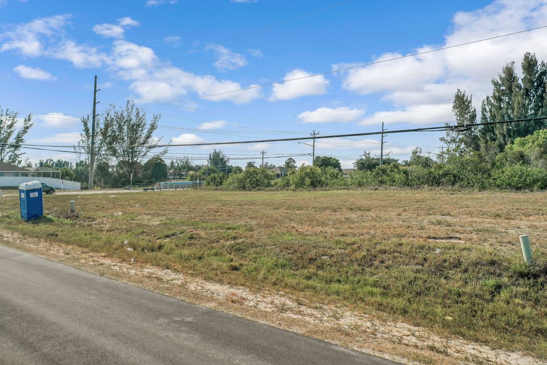 1507 SW 1st Terrace, Cape Coral, FL 33991